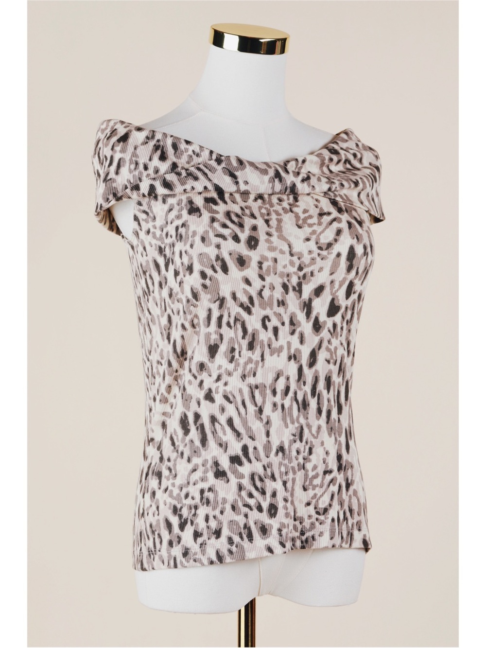 Sz S Pilcro Anthropologie Leopard Print Off-The-Shoulder Twist Rib Top NWT